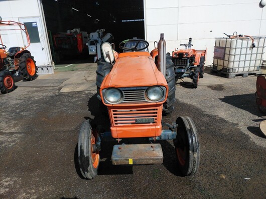 KUBOTA トラクター L2200S