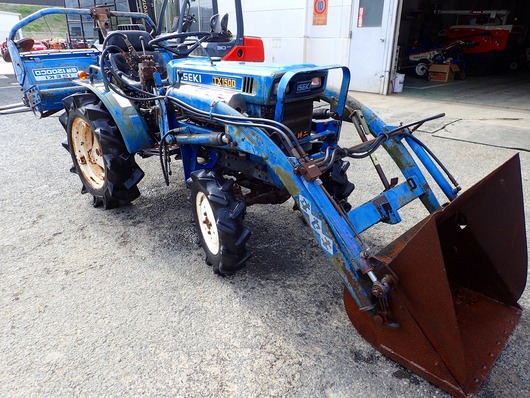 ISEKI トラクター TX1500F