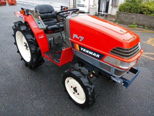 YANMAR トラクター F7D
