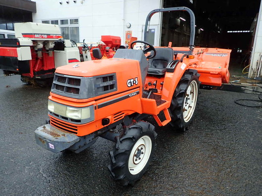 Tractors KUBOTA GT3 - FARM MART