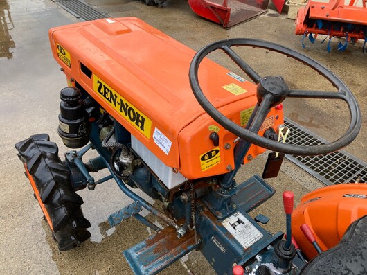 KUBOTA トラクター B6000D