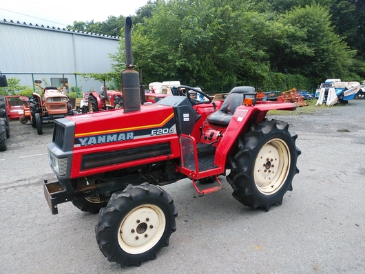 YANMAR トラクター F20D