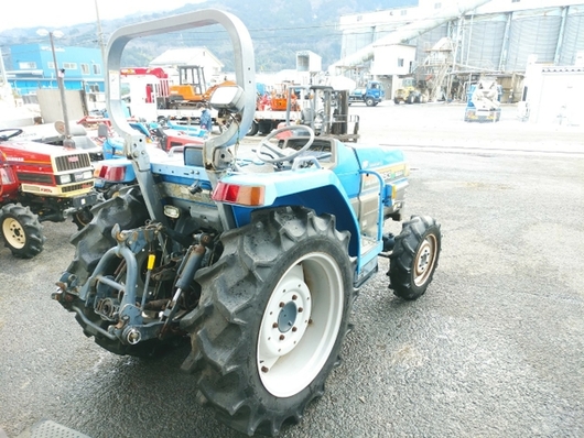 ISEKI トラクター TG293