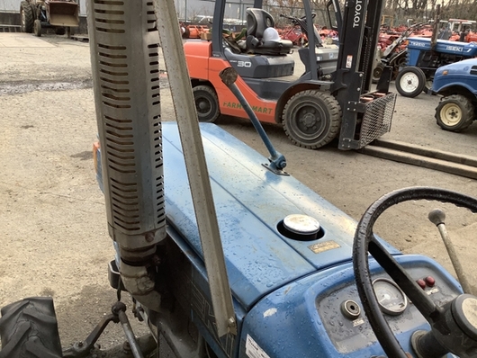 ISEKI トラクター TS2202F