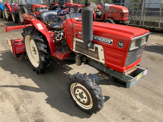 YANMAR トラクター YM1820D