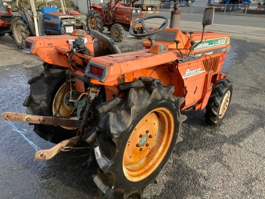 KUBOTA トラクター L1-R20D