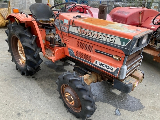 HINOMOTO トラクター E2004D
