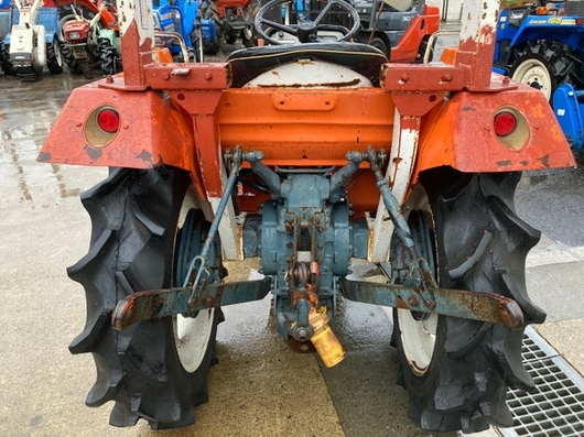 KUBOTA トラクター L1802DT