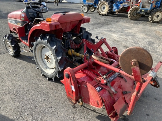 MITSUBISHI トラクター MT165D