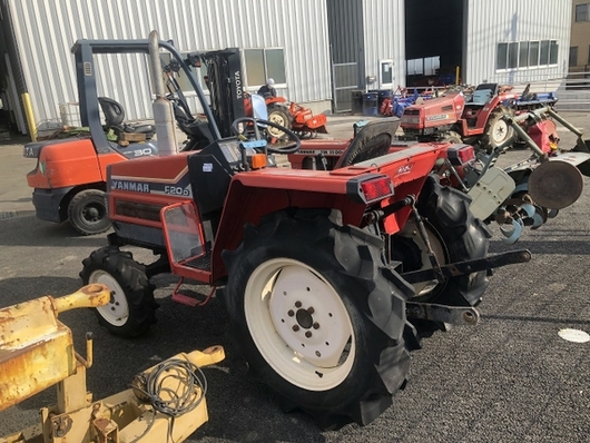 YANMAR トラクター F20