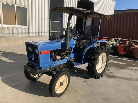 ISEKI トラクター TL2300