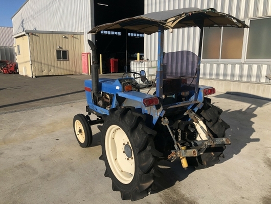 ISEKI トラクター TL2300
