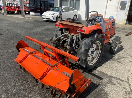 KUBOTA トラクター GT5
