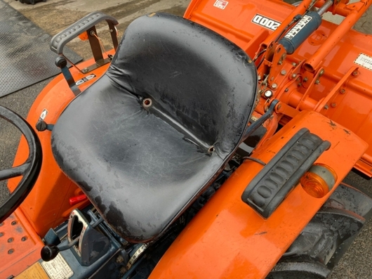 KUBOTA トラクター B1500D