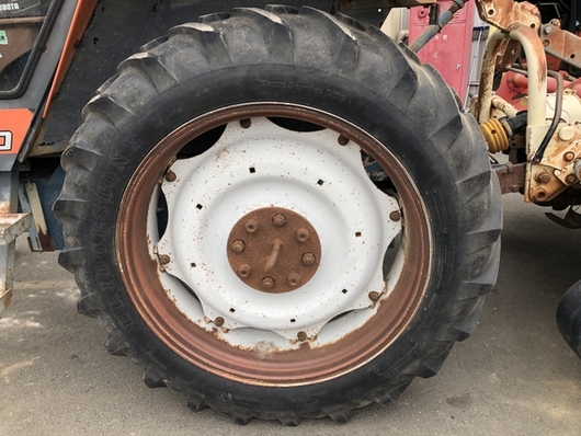KUBOTA トラクター 