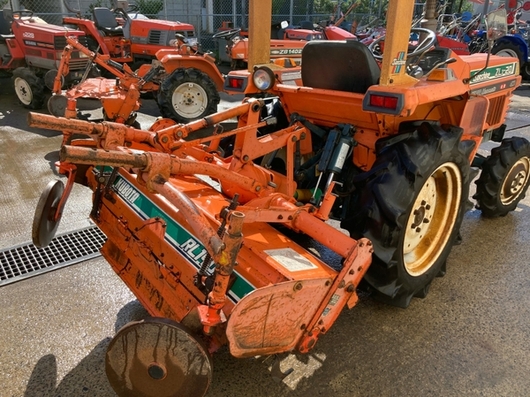 クボタ:KUBOTA:ZL1-20:現状車:トラクター:サンシャイン:20馬力:4WD:RL1403:耕運機:耕耘機:ZL1-20:HIKOUSEN Yahoo!オークション - 石川発 KUBOTA クボタ トラクター Sunshine ZL1