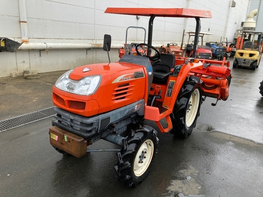 KUBOTA トラクター KT22