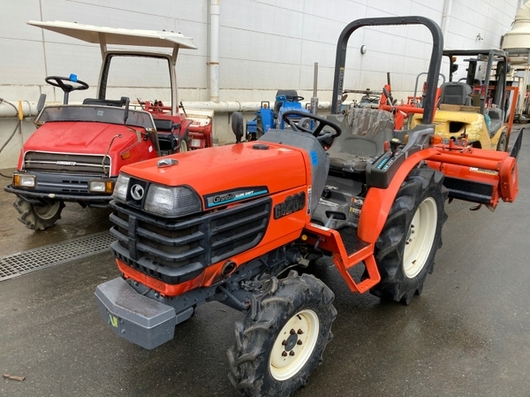 KUBOTA トラクター GB200