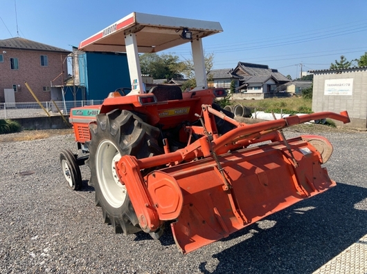 KUBOTA トラクター L1-285