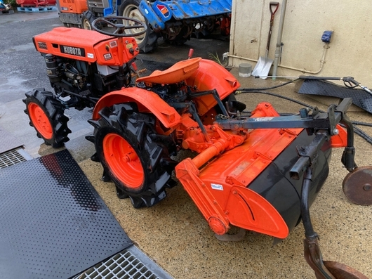 KUBOTA トラクター B6000D