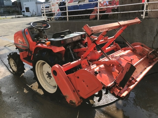 KUBOTA トラクター ASTE A-19