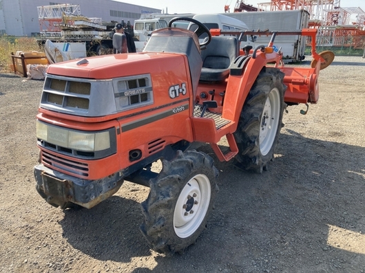 KUBOTA トラクター GT5