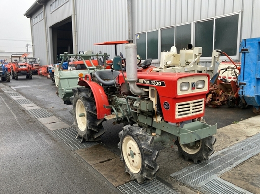 YANMAR トラクター YM1300D