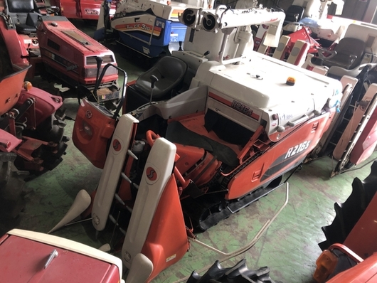 KUBOTA コンバイン R216