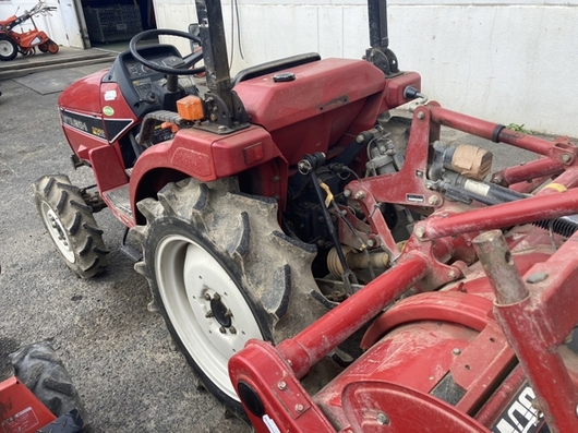 MITSUBISHI トラクター MT205