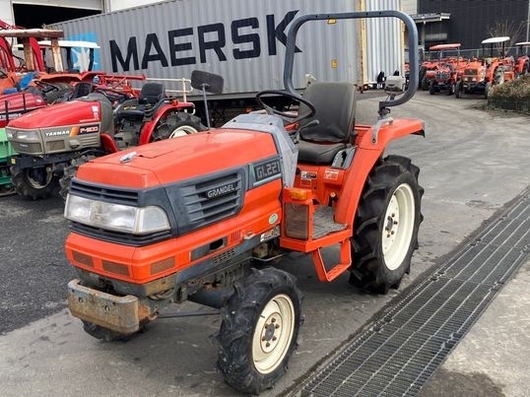 KUBOTA トラクター GL221