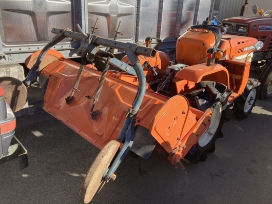 KUBOTA トラクター B1400