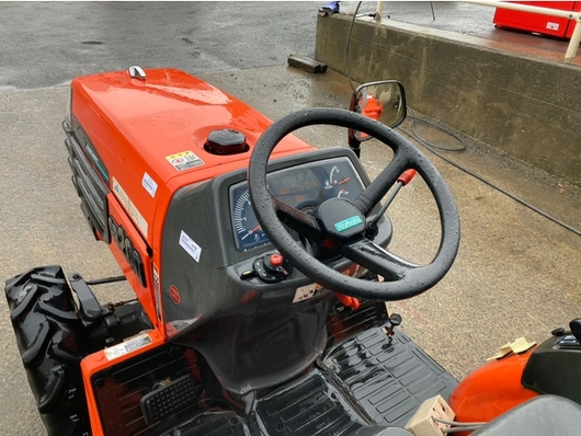 KUBOTA トラクター GB200