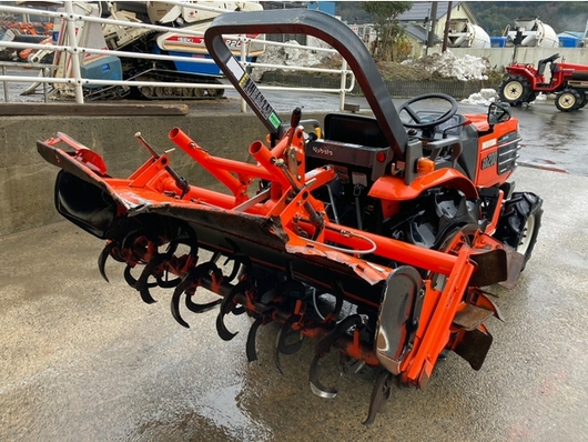 KUBOTA トラクター GB200