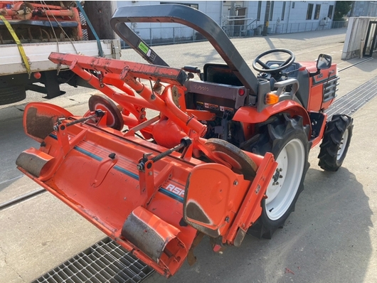 KUBOTA トラクター GB20