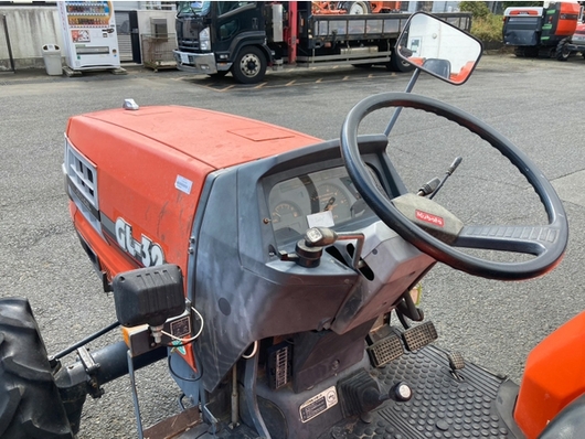 KUBOTA トラクター GL32D