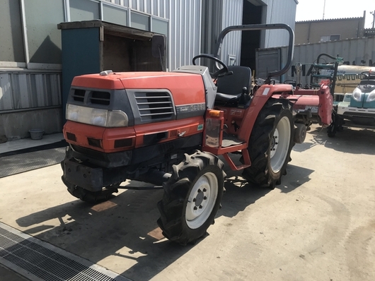 KUBOTA トラクター GL260D