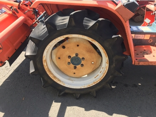 KUBOTA トラクター  B1702D