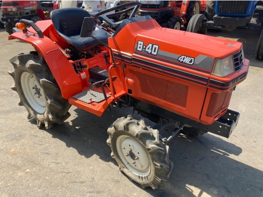 KUBOTA トラクター B40