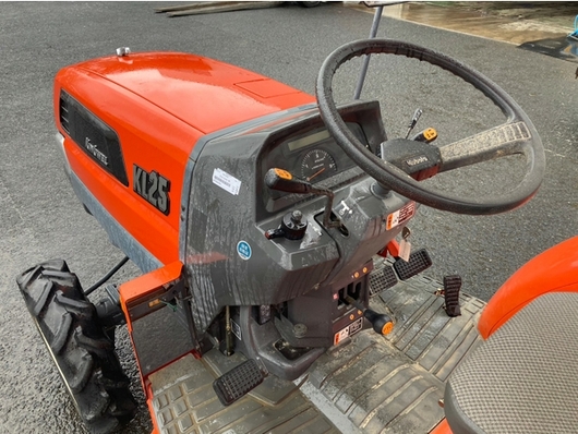 KUBOTA トラクター KL25