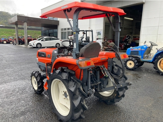 KUBOTA トラクター KL25