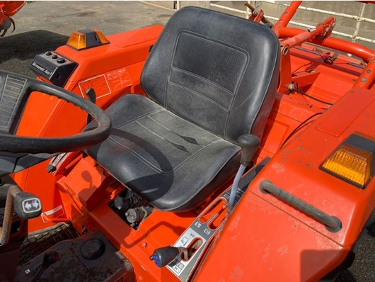 KUBOTA トラクター L1-195