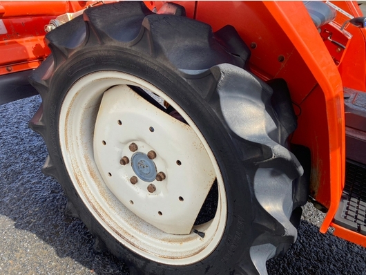 KUBOTA トラクター L1-195