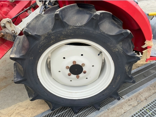 MITSUBISHI トラクター MTZ23