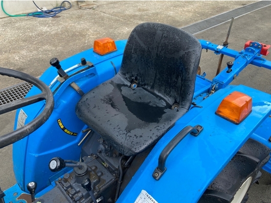MITSUBISHI トラクター MT1601D