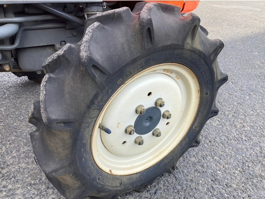 KUBOTA トラクター KB18