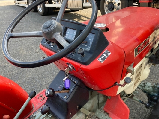 YANMAR トラクター YM2210D