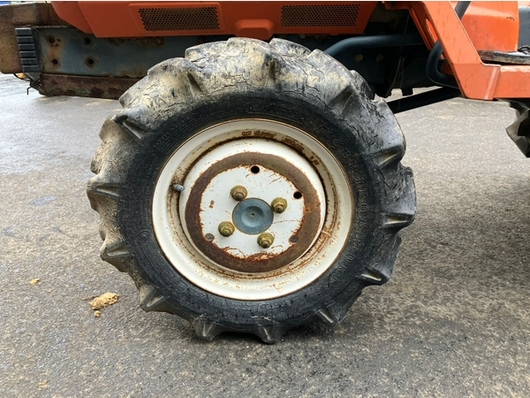 KUBOTA トラクター B1-14D