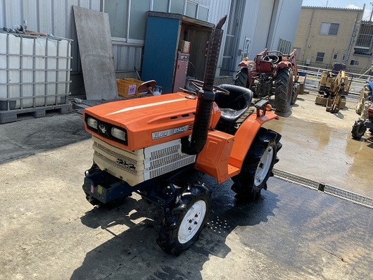 KUBOTA トラクター B1400D