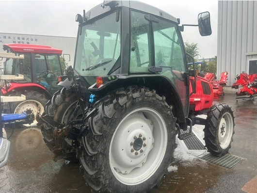 Massey Ferguson トラクター 
