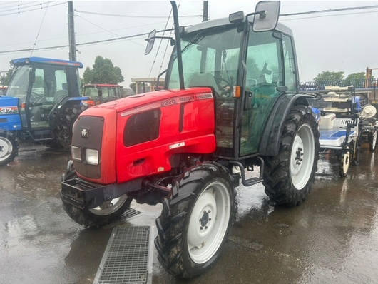 Massey Ferguson トラクター 